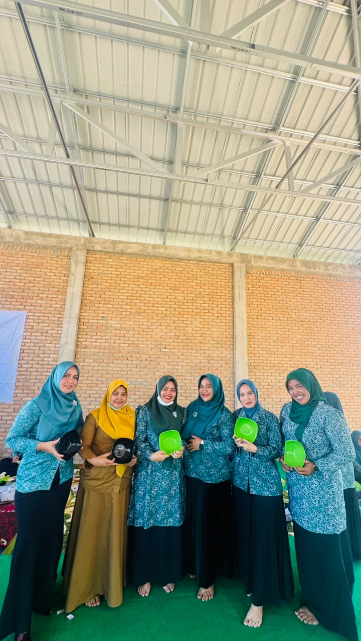Arisan Rutin Bulanan PKK Kecamatan
